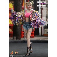 Hot Toys MMS566 1/6 Scale HARLEY QUINN (CAUTION TAPE JACKET VERSION)